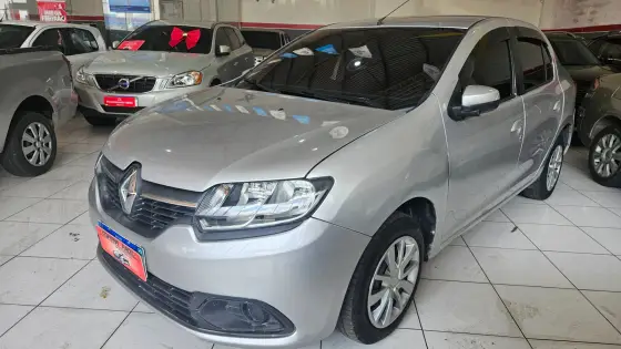 RENAULT LOGAN 1.0 EXPRESSION 16V FLEX 4P MANUAL RENAULT LOGAN 1.0 EXPRESSION 16V FLEX 4P MANUAL