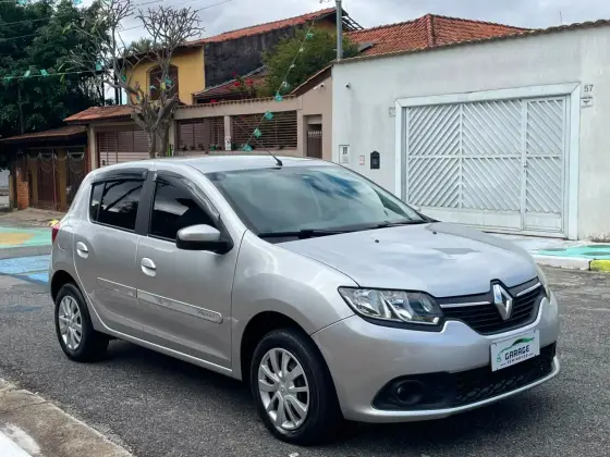 RENAULT SANDERO 1.0 12V SCE FLEX EXPRESSION MANUAL RENAULT SANDERO 1.0 12V SCE FLEX EXPRESSION MANUAL