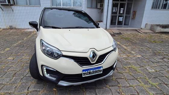 RENAULT CAPTUR 1.6 16V SCE FLEX LIFE X-TRONIC