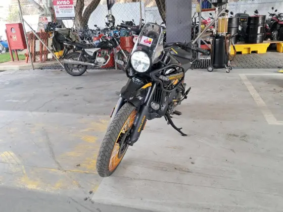 ROYAL ENFIELD HIMALAYAN 450 HANLE BLACK ROYAL ENFIELD HIMALAYAN 450 HANLE BLACK