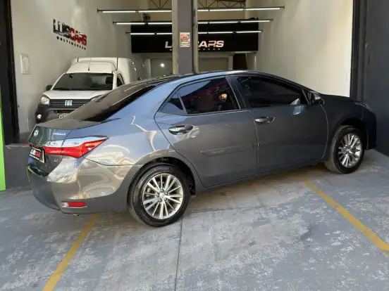 TOYOTA-COROLLA-1.8 GLI 16V FLEX 4P AUTOMÁTICO TOYOTA-COROLLA-2018