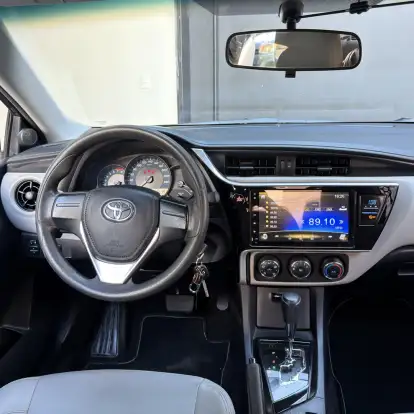 TOYOTA-COROLLA-2018