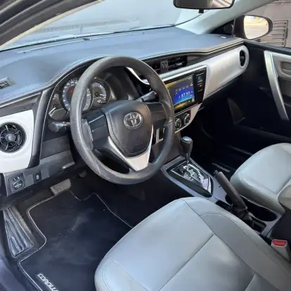 TOYOTA-COROLLA-2018