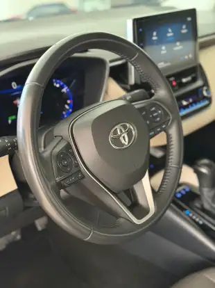 TOYOTA-COROLLA-2023