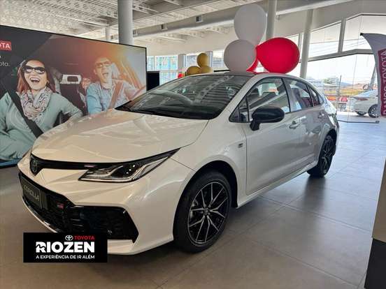 TOYOTA-COROLLA-2026