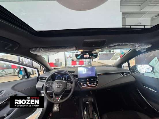 TOYOTA-COROLLA-2026
