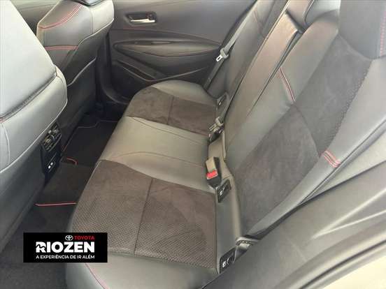 TOYOTA-COROLLA-2026