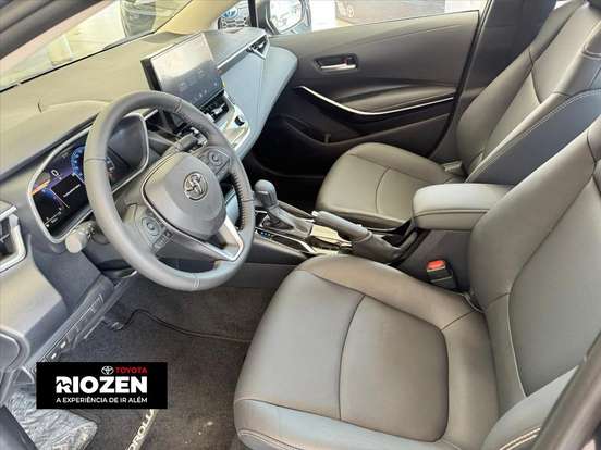 TOYOTA-COROLLA-2026