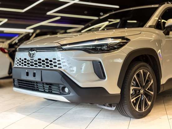 TOYOTA-COROLLA CROSS-2026