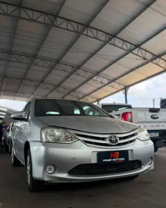TOYOTA ETIOS 1.3 X 16V FLEX 4P MANUAL TOYOTA ETIOS 1.3 X 16V FLEX 4P MANUAL