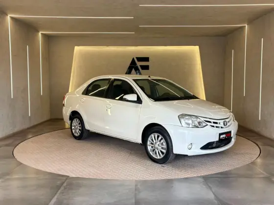 TOYOTA ETIOS 1.5 XLS SEDAN 16V FLEX 4P MANUAL