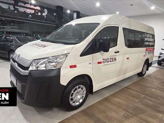 TOYOTA-HIACE-2.8 D-4D TURBO DIESEL MINIBUS 15+1 DX AUTOMÁTICO TOYOTA-HIACE-2026