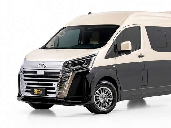 TOYOTA-HIACE-2025