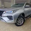 TOYOTA HILUX SW4 2.8 D-4D TURBO DIESEL SRX 7L 4X4 AUTOMÁTICO TOYOTA HILUX SW4 2.8 D-4D TURBO DIESEL SRX 7L 4X4 AUTOMÁTICO