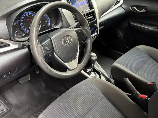 TOYOTA-YARIS-1.5 16V FLEX SEDAN XL PLUS TECH MULTIDRIVE TOYOTA-YARIS-2018