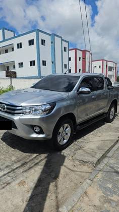 TOYOTA HILUX 2.7 SR 4X2 CD 16V FLEX 4P MANUAL