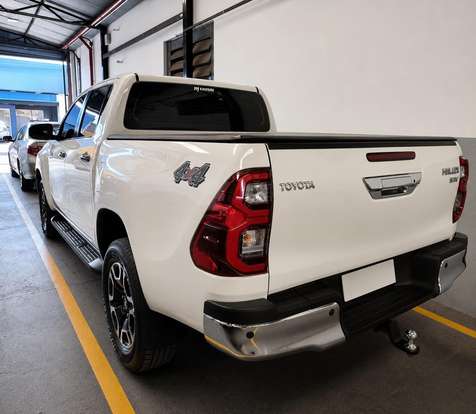 TOYOTA-HILUX-2024