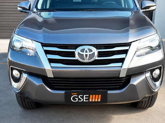 TOYOTA-HILUX SW4-2.8 SRX 4X4 16V TURBO INTERCOOLER DIESEL 4P AUTOMÁTICO TOYOTA-HILUX SW4-2016