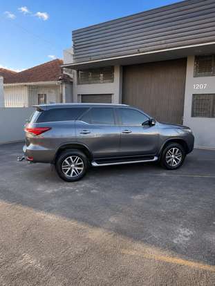 TOYOTA-HILUX SW4-2016