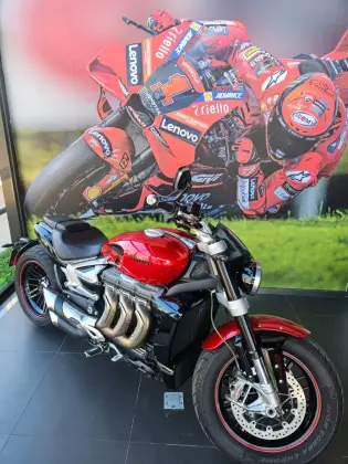 TRIUMPH ROCKET III R 