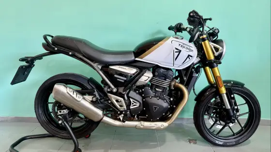 TRIUMPH SPEED 400 TRIUMPH SPEED 400