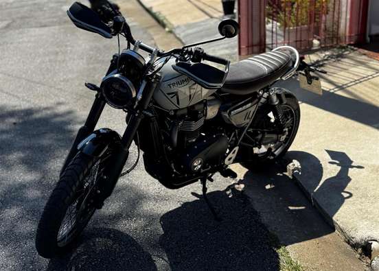 TRIUMPH-BONNEVILLE SCRAMBLER 1200 X-2024