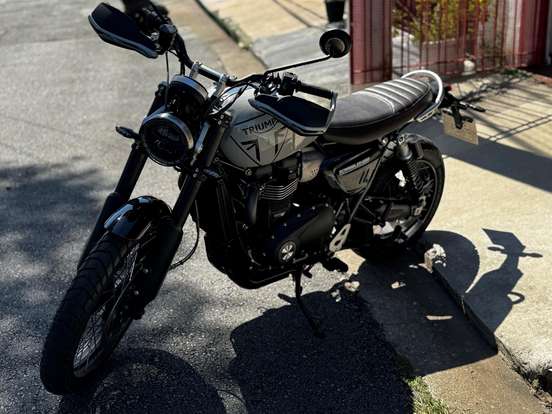 TRIUMPH-BONNEVILLE SCRAMBLER 1200 X TRIUMPH-BONNEVILLE SCRAMBLER 1200 X-2024