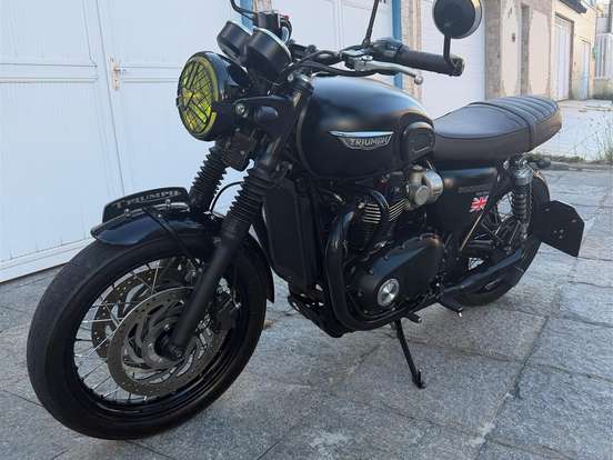TRIUMPH-BONNEVILLE T120 BLACK 1200 TRIUMPH-BONNEVILLE T120 BLACK 1200-2021