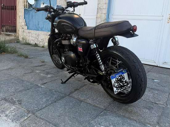 TRIUMPH-BONNEVILLE T120 BLACK 1200 TRIUMPH-BONNEVILLE T120 BLACK 1200-2021