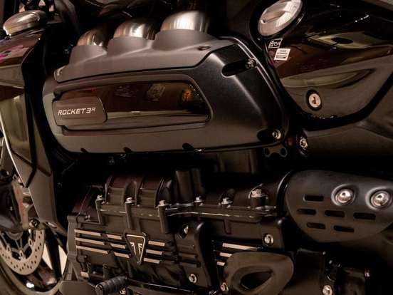 TRIUMPH-ROCKET III STORM R TRIUMPH-ROCKET III STORM R-2025