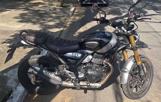 TRIUMPH SCRAMBLER 400 X 