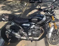 TRIUMPH SCRAMBLER 400 X TRIUMPH SCRAMBLER 400 X