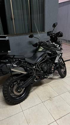 TRIUMPH TIGER 800 XCX 