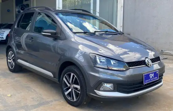 VOLKSWAGEN-FOX-2021