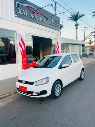 VOLKSWAGEN FOX 1.6 MSI TRENDLINE 8V FLEX 4P MANUAL VOLKSWAGEN FOX 1.6 MSI TRENDLINE 8V FLEX 4P MANUAL