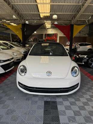 VOLKSWAGEN-FUSCA-2013