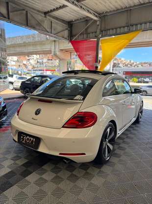 VOLKSWAGEN-FUSCA-2013