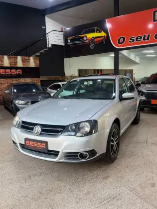 VOLKSWAGEN GOLF 1.6 MI SPORTLINE LIMITED EDITION 8V FLEX 4P MANUAL VOLKSWAGEN GOLF 1.6 MI SPORTLINE LIMITED EDITION 8V FLEX 4P MANUAL