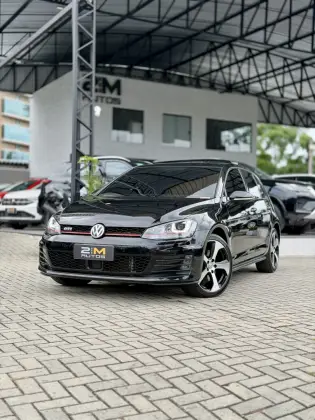 VOLKSWAGEN GOLF 2.0 TSI GTI 16V TURBO GASOLINA 4P AUTOMÁTICO VOLKSWAGEN GOLF 2.0 TSI GTI 16V TURBO GASOLINA 4P AUTOMÁTICO