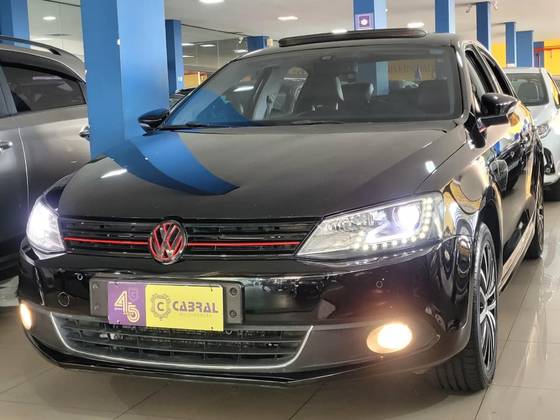 VOLKSWAGEN JETTA 2.0 TSI HIGHLINE 200CV GASOLINA 4P TIPTRONIC