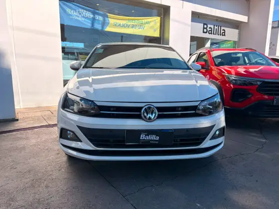 VOLKSWAGEN POLO 1.0 200 TSI COMFORTLINE AUTOMÁTICO VOLKSWAGEN POLO 1.0 200 TSI COMFORTLINE AUTOMÁTICO