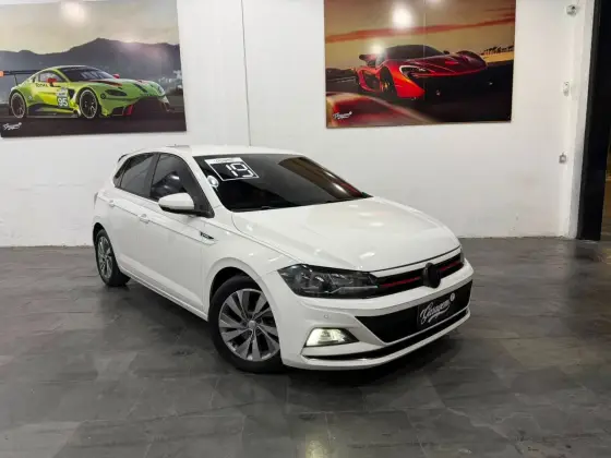 VOLKSWAGEN POLO 1.0 200 TSI HIGHLINE AUTOMÁTICO VOLKSWAGEN POLO 1.0 200 TSI HIGHLINE AUTOMÁTICO