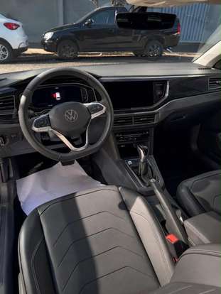 VOLKSWAGEN-POLO-2025