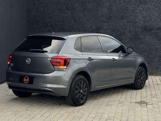 VOLKSWAGEN-POLO-2019