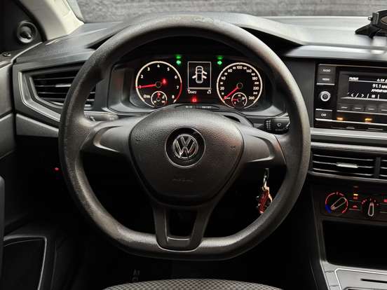 VOLKSWAGEN-POLO-1.0 MPI TOTAL FLEX MANUAL VOLKSWAGEN-POLO-2019