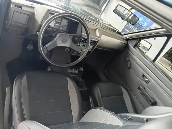 VOLKSWAGEN-SAVEIRO-1995