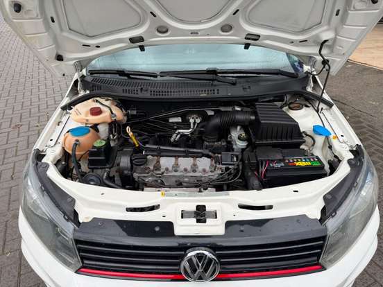 VOLKSWAGEN-SAVEIRO-1.6 MSI TRENDLINE CS 8V FLEX 2P MANUAL VOLKSWAGEN-SAVEIRO-2017