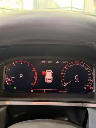 VOLKSWAGEN-TAOS-2023