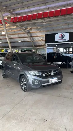 VOLKSWAGEN T-CROSS 1.0 200 TSI TOTAL FLEX COMFORTLINE AUTOMÁTICO VOLKSWAGEN T-CROSS 1.0 200 TSI TOTAL FLEX COMFORTLINE AUTOMÁTICO