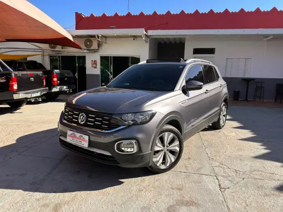 VOLKSWAGEN T-CROSS 1.4 250 TSI TOTAL FLEX HIGHLINE AUTOMÁTICO VOLKSWAGEN T-CROSS 1.4 250 TSI TOTAL FLEX HIGHLINE AUTOMÁTICO